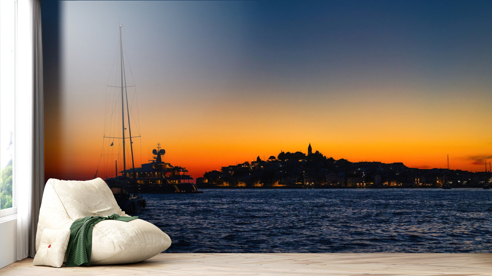 Night at the sea in Šibenik